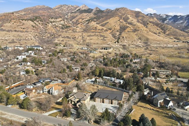 5885 S TOLCATE LN, Holladay, UT 84121