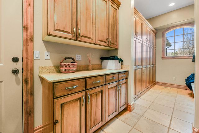 5885 S TOLCATE LN, Holladay, UT 84121