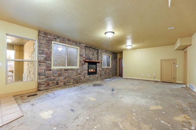 5885 S TOLCATE LN, Holladay, UT 84121