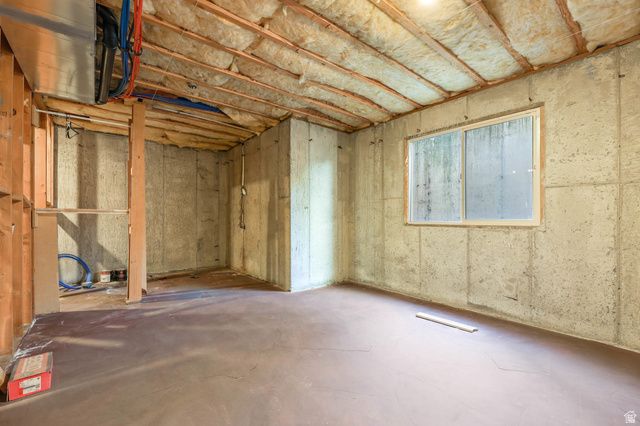 5885 S TOLCATE LN, Holladay, UT 84121