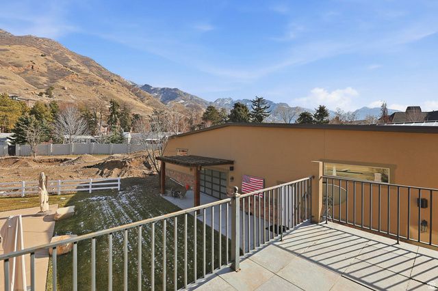 5885 S TOLCATE LN, Holladay, UT 84121