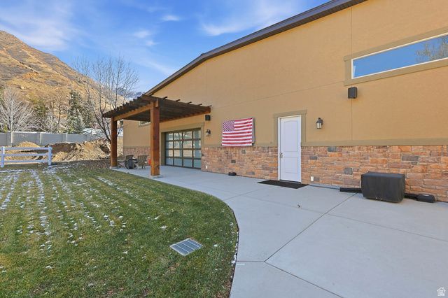 5885 S TOLCATE LN, Holladay, UT 84121