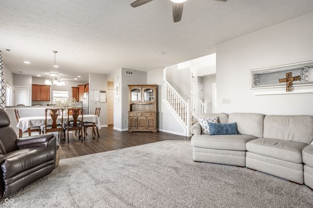 11158 Lucky Dan Drive, Noblesville, IN 46060