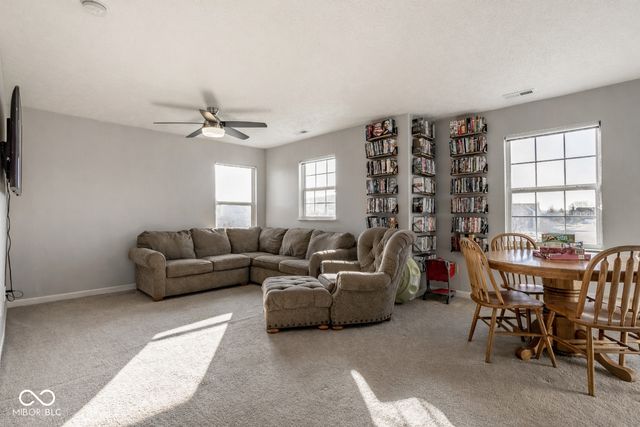 11158 Lucky Dan Drive, Noblesville, IN 46060