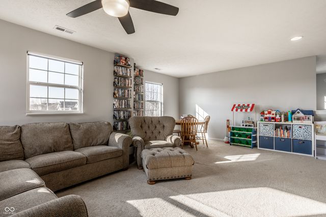 11158 Lucky Dan Drive, Noblesville, IN 46060