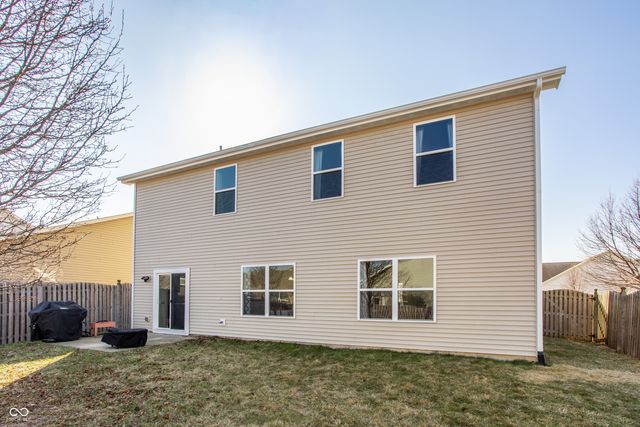 11158 Lucky Dan Drive, Noblesville, IN 46060