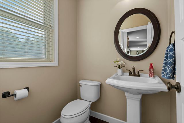 8525 172nd Street W, Lakeville, MN 55044