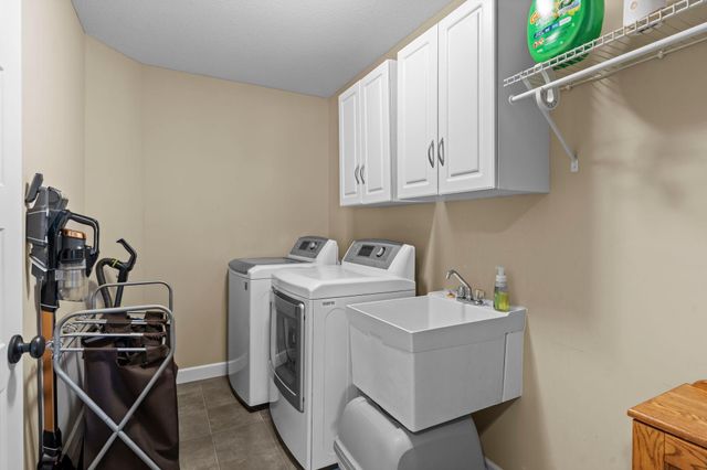 8525 172nd Street W, Lakeville, MN 55044