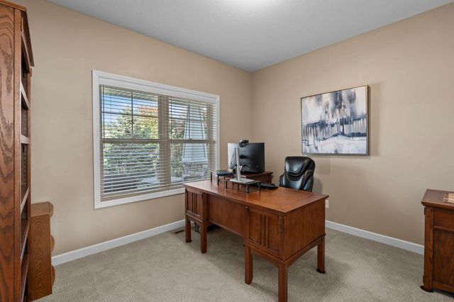 8525 172nd Street W, Lakeville, MN 55044