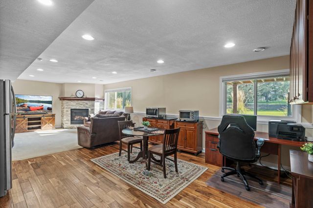 8525 172nd Street W, Lakeville, MN 55044