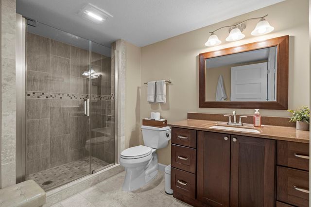 8525 172nd Street W, Lakeville, MN 55044