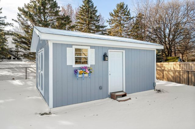 8525 172nd Street W, Lakeville, MN 55044