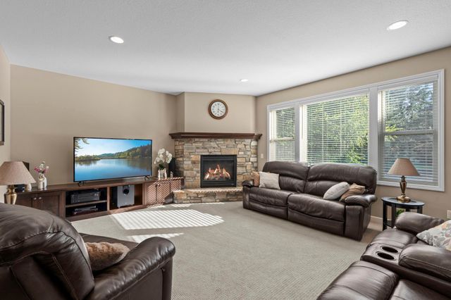 8525 172nd Street W, Lakeville, MN 55044