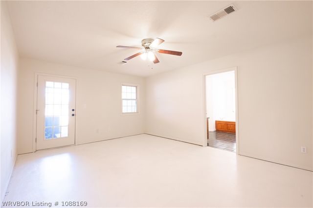 590 W Denver Street, Greenwood, AR 72936