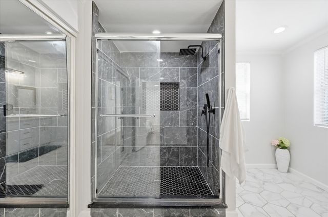 330 W Vinyard Road, Duncanville, TX 75137