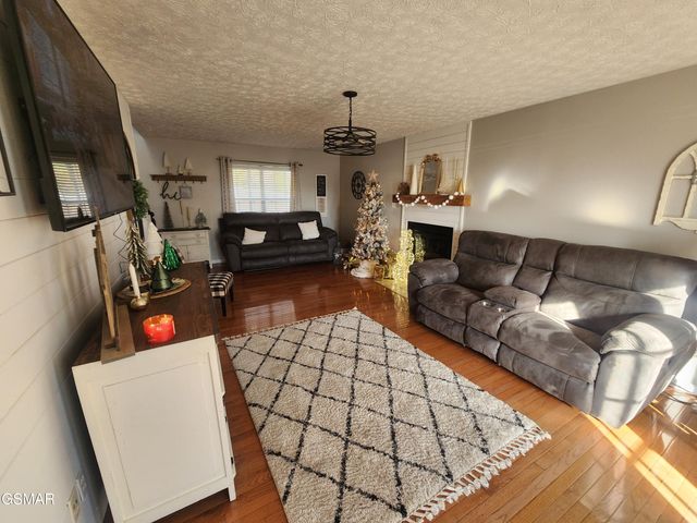 547 Allyson Drive, Kodak, TN 37764