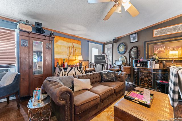 33855 Blanco, Bulverde, TX 78163