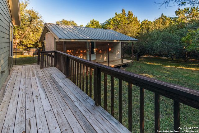 445 SCENIC HILLS DR, Canyon Lake, TX 78133