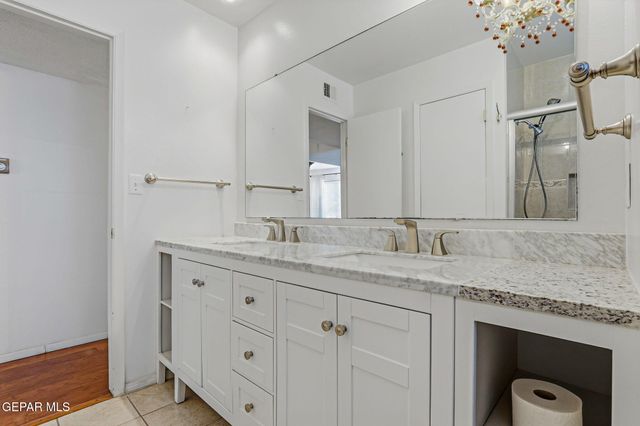 10437 APHONIA Drive, El Paso, TX 79924