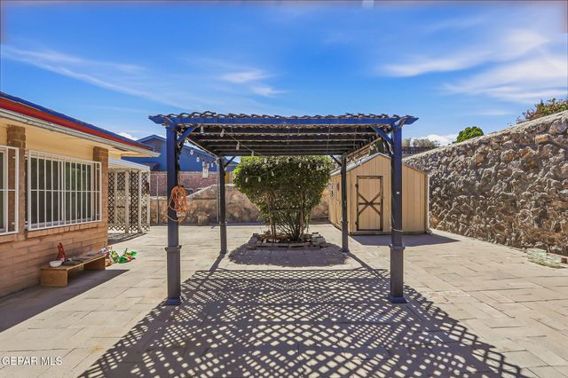 10437 APHONIA Drive, El Paso, TX 79924