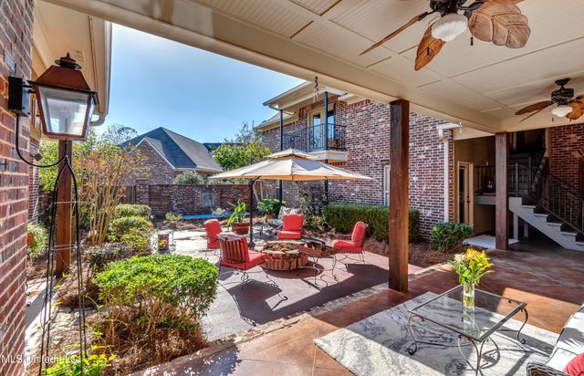 132 Woodlands Glen Circle, Brandon, MS 39047