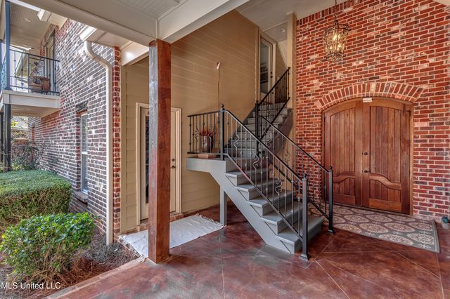 132 Woodlands Glen Circle, Brandon, MS 39047