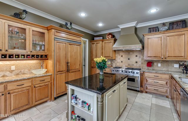 132 Woodlands Glen Circle, Brandon, MS 39047