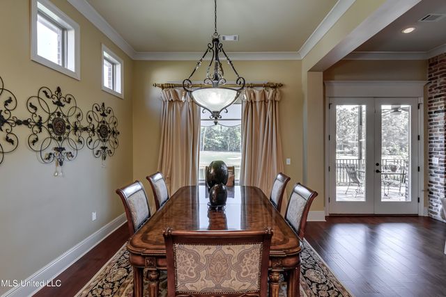 132 Woodlands Glen Circle, Brandon, MS 39047