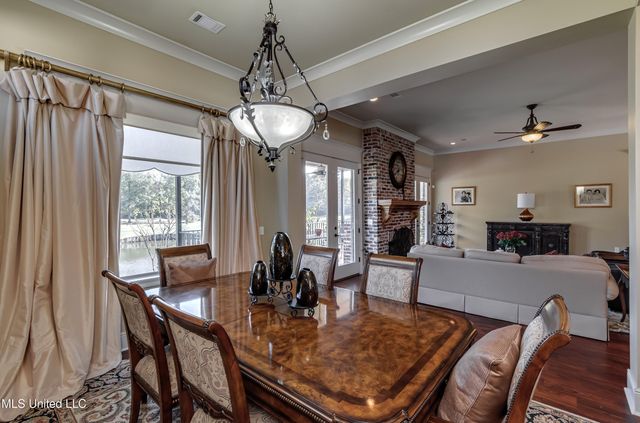 132 Woodlands Glen Circle, Brandon, MS 39047