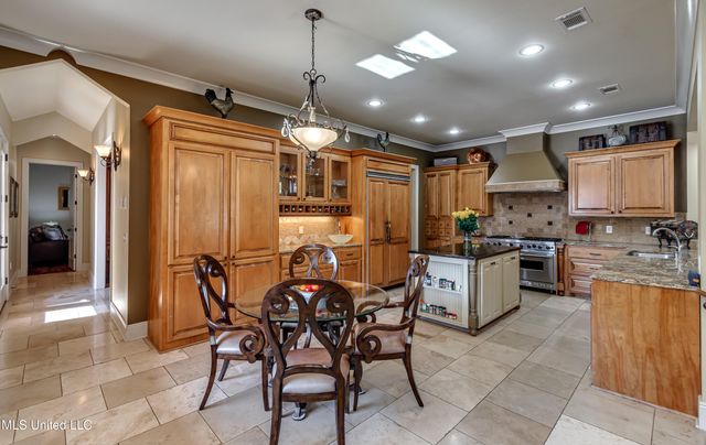 132 Woodlands Glen Circle, Brandon, MS 39047