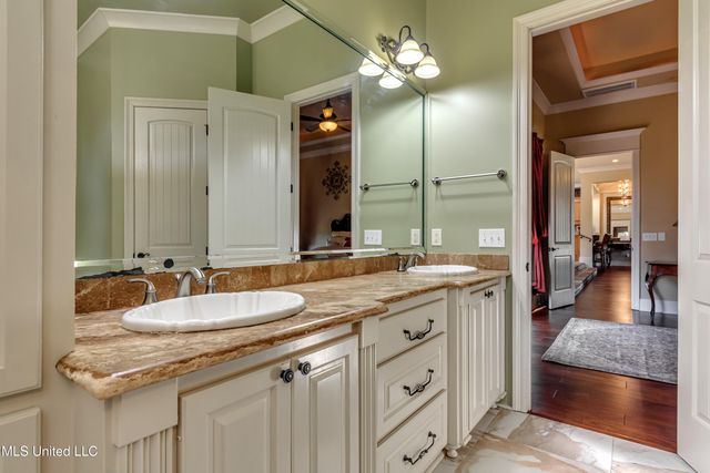 132 Woodlands Glen Circle, Brandon, MS 39047