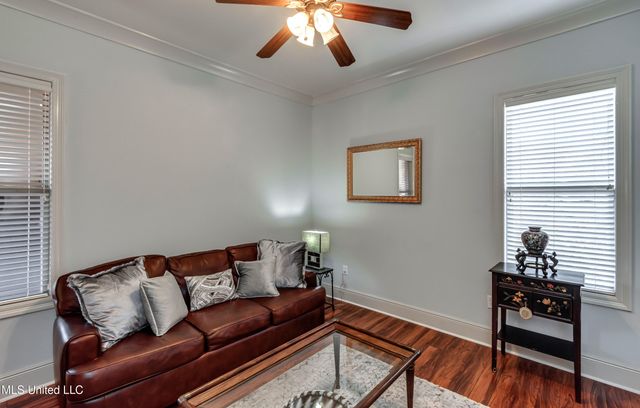 132 Woodlands Glen Circle, Brandon, MS 39047