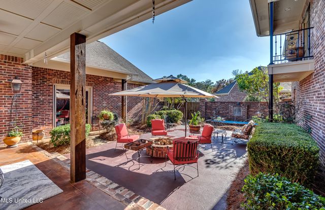 132 Woodlands Glen Circle, Brandon, MS 39047