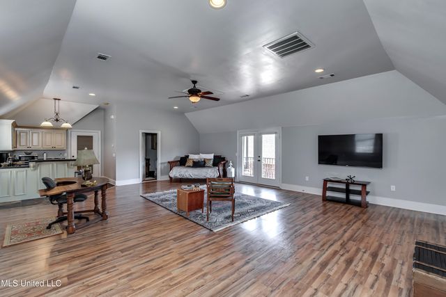 132 Woodlands Glen Circle, Brandon, MS 39047