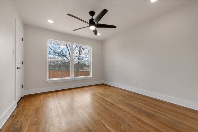 3155 Chamness Court, Haltom City, TX 76117