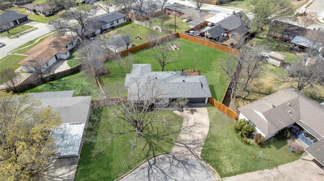 3155 Chamness Court, Haltom City, TX 76117