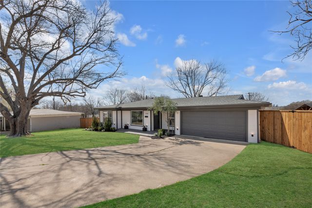3155 Chamness Court, Haltom City, TX 76117