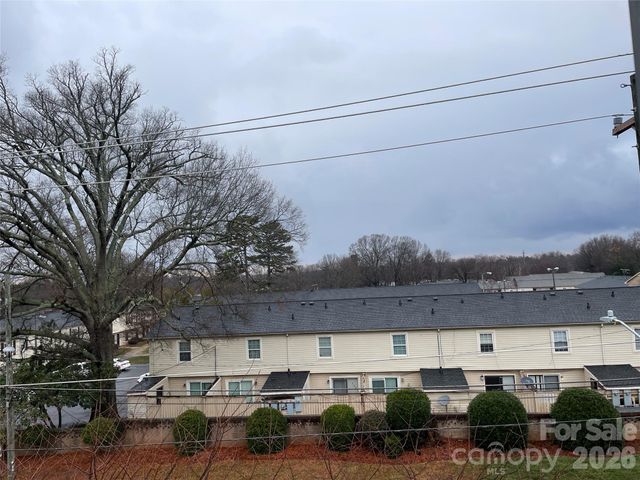 935 Mcalway Road 303, Charlotte, NC 28211