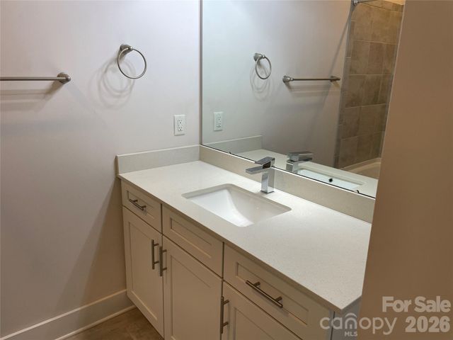 935 Mcalway Road 303, Charlotte, NC 28211