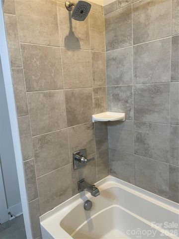 935 Mcalway Road 303, Charlotte, NC 28211