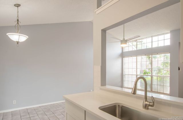 9140 Timber Path Unit 3705, San Antonio, TX 78250