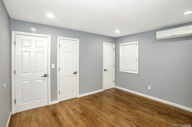 865 Grand Boulevard, Westbury, NY 11590
