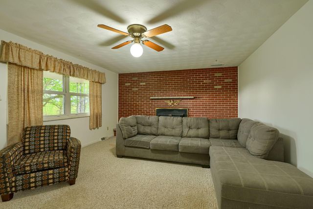 627 Russ Road, Jackson, OH 45640
