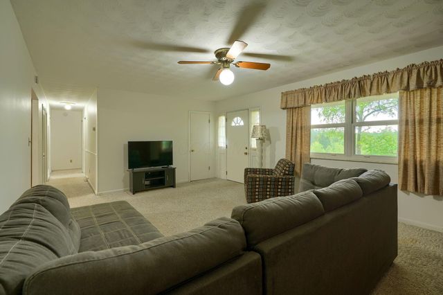 627 Russ Road, Jackson, OH 45640
