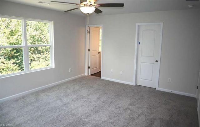 1122 Brooksridge Way, Whitsett, NC 27377