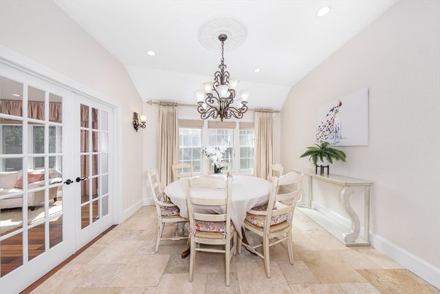 568 Wellesley St, Weston, MA 02493