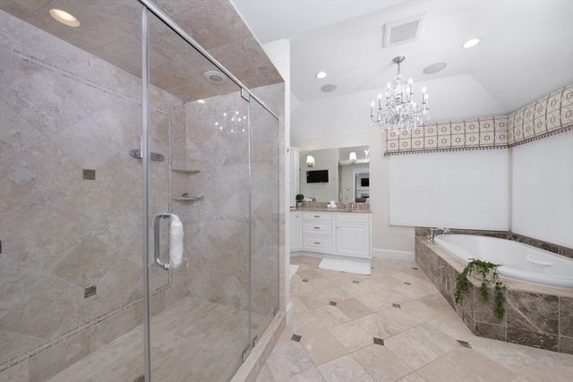 568 Wellesley St, Weston, MA 02493