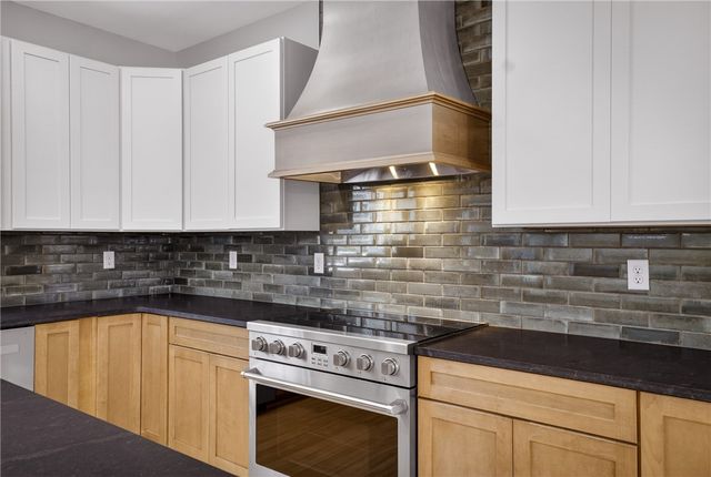 223 Wilbert street, Mt Washington, PA 15211