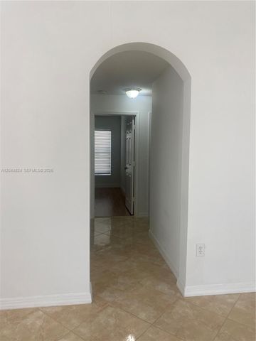 1315 NW 143rd Avenue 1315, Pembroke Pines, FL 33028