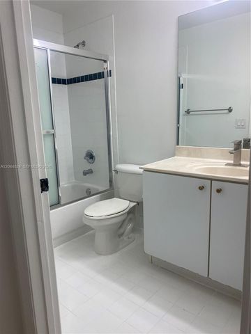 1315 NW 143rd Avenue 1315, Pembroke Pines, FL 33028